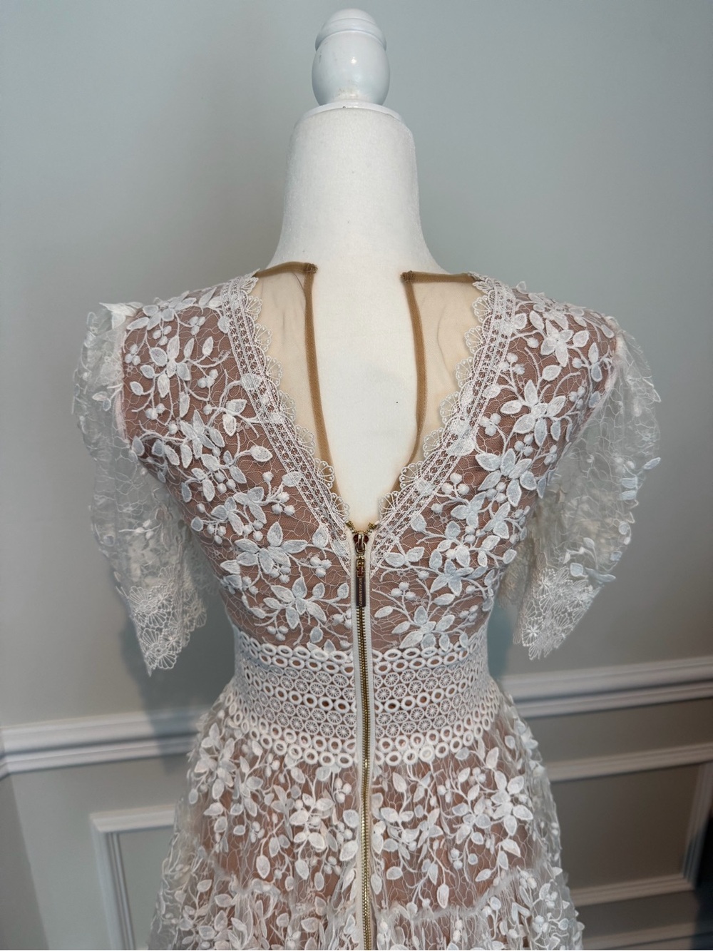 Bronx and Banco White Floral Lace Deep V Mini Dress - Picture 3 of 7